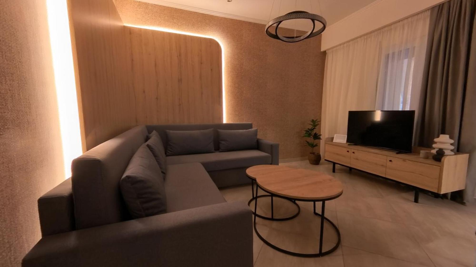 Mouson Luxury Suite With Free Private Parking Kavala Exterior photo